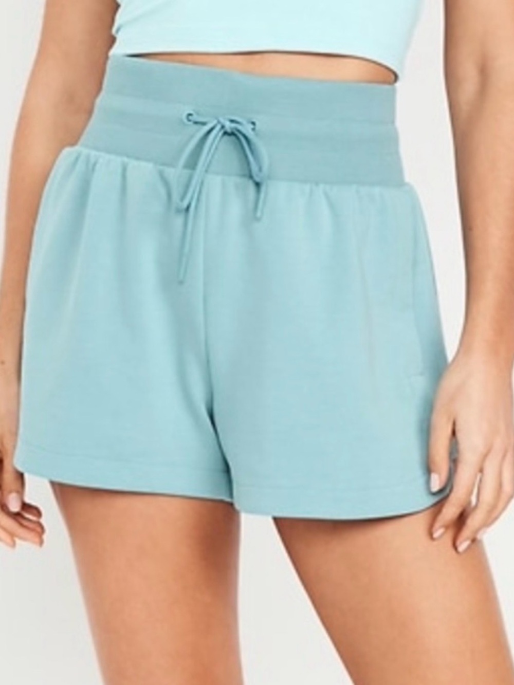 Old Navy Active Dynamic Fleece Extra High-Waisted Shorts